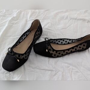 C Comfort Flats